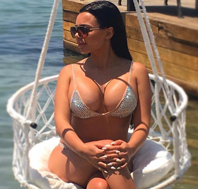 Körfezin en seksi kadını nurdan